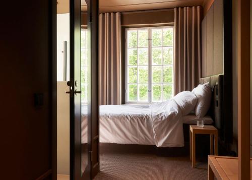 1 double bed