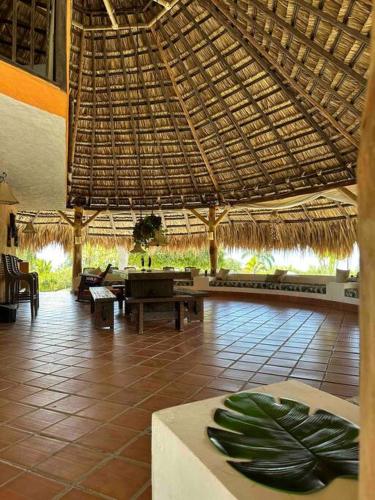 increible casa de campo con piscina y jacuzzi! in Támesis
