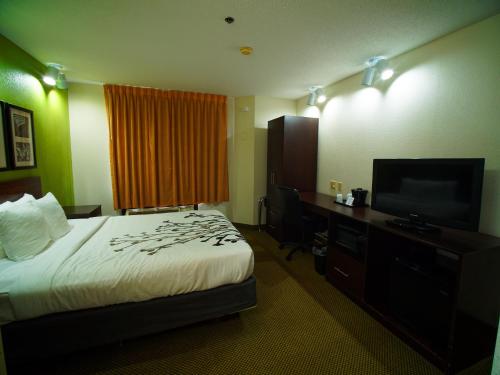 Sleep Inn Morganton - image 8