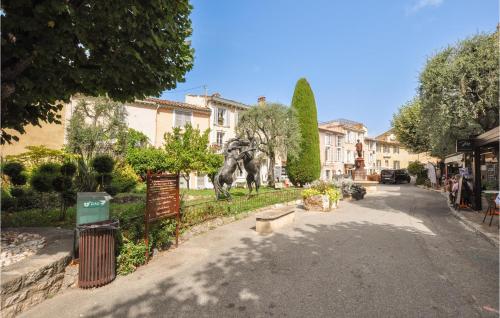 Facilities, Beautiful Home In Mougins With Wifi, 3 Bedrooms And Swimming Pool in Mougins