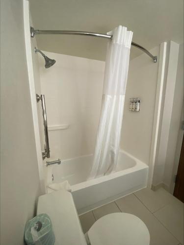 Holiday Inn Express Hotel and Suites Mesquite by IHG in Mesquite, USA