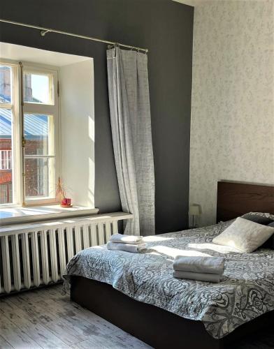 1 queen bed