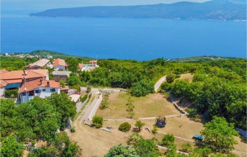 Stunning Home In Plomin With Wifi And 4 Bedrooms