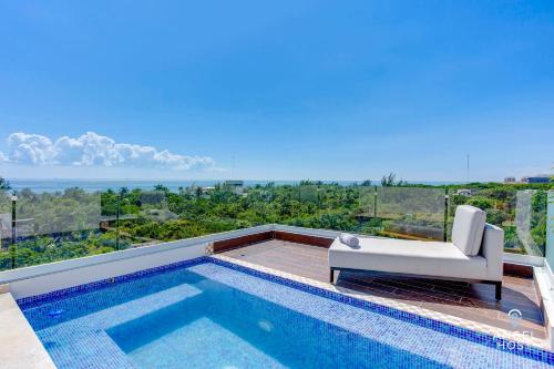 Jungle & Ocean View Condos, 2 Shared Pools & Rooftop