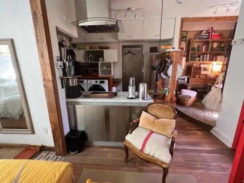 Guest Suite 3 Blocks To Ocean Bluffs & Town in Los Angeles, USA