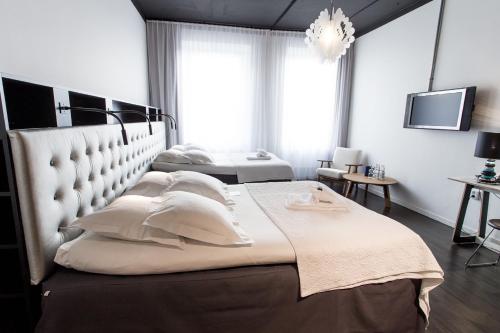 Hotel Flora - image 5
