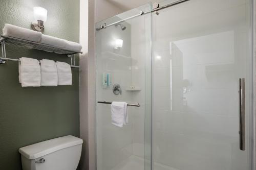 Red Roof Inn Sacramento - Elk Grove - image 9