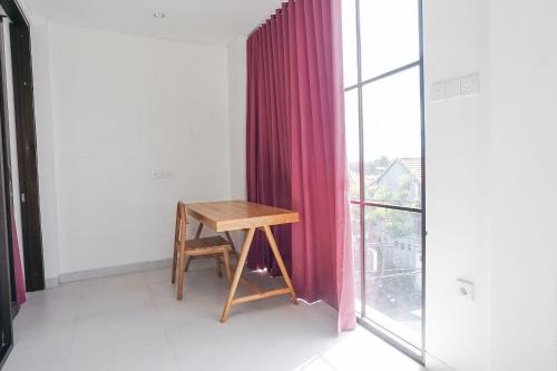 Studio Apartment image 10