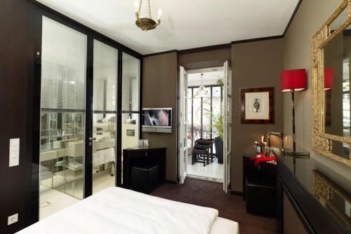 Hotel Opera - image 4