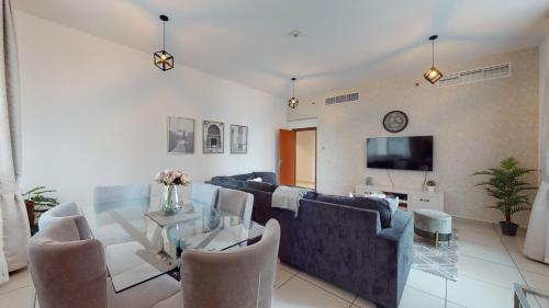 MP12 - Luxurious 2BR in Marina Pinnacle Tower, Dubaj (fotografie 7)
