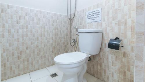 4720 Silverio Suites Paranaque City - 화장실