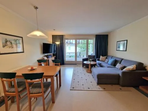 Dünenpark Binz - Komfort Ferienwohnung mit 1 Schlafzimmer und Balkon im Obergeschoss 078 in Binz, Deutschland