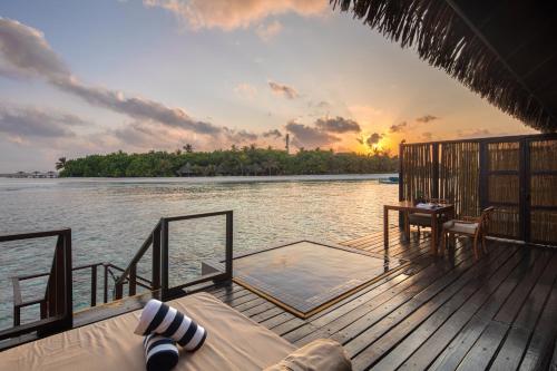 Sunrise Water Villa with Private Pool & Jacuzzi image 6