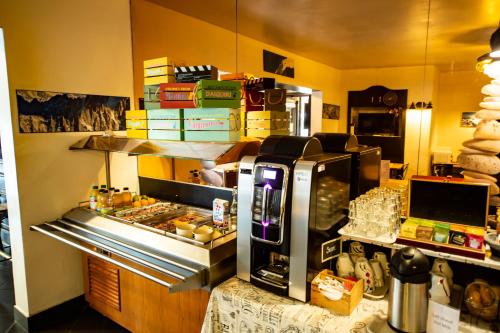 Hotel La Chaumiere - image 6