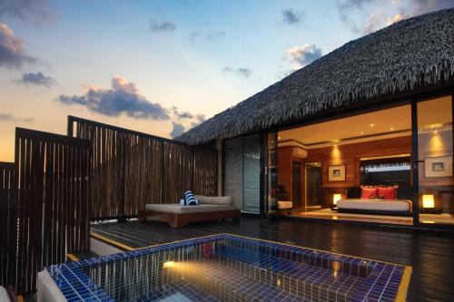 Honeymoon Villa with Private Pool & Jacuzzi image 4