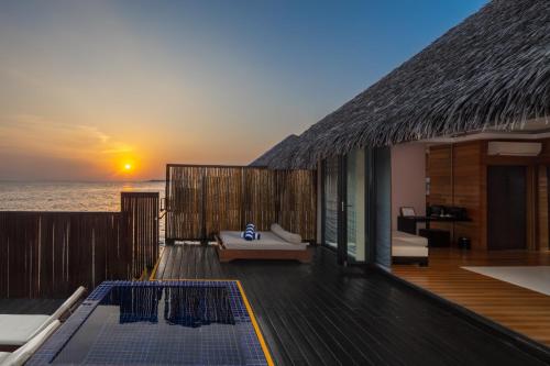 Honeymoon Villa with Private Pool & Jacuzzi image 1