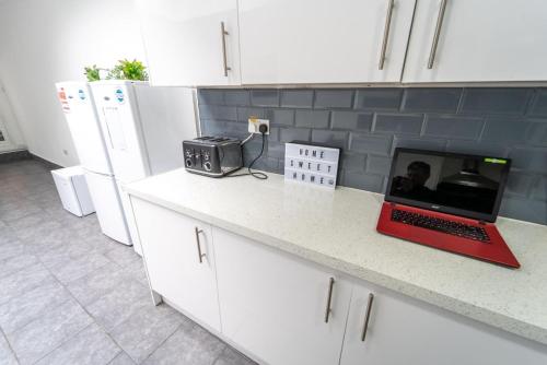 Studio available close to Queen Elizabeth Hospital, Birmingham (fotografie 7)