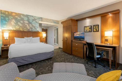 Courtyard by Marriott Asheville Airport