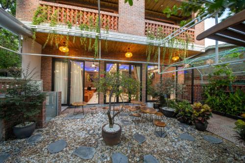 Garden, Hoi An Golden Bamboo Villa & Spa in Cam An