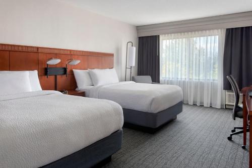 1 queen bed
