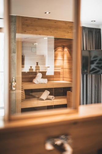 Spa Suite with Sauna