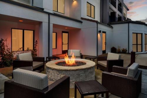 Courtyard by Marriott Roseville