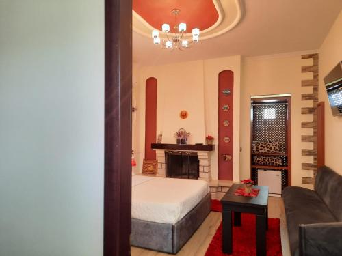 VILLA 53, Tirana (foto 4)