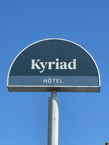 Kyriad Paris Sud Les Ulis Courtaboeuf - image 3
