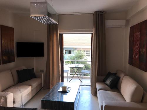 Maria's Cozy Chania Apartment 4