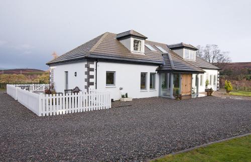 A szálláshely kívülről, Highland Holiday Cottages in Laggan