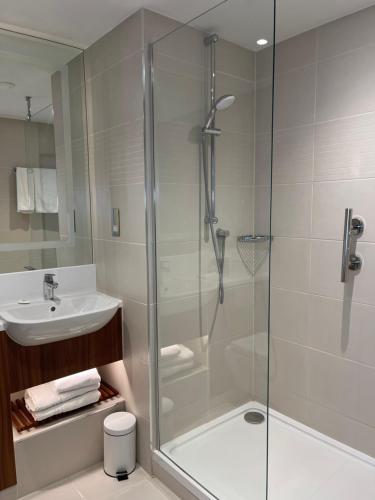 Courtyard by Marriott London Heathrow Airport