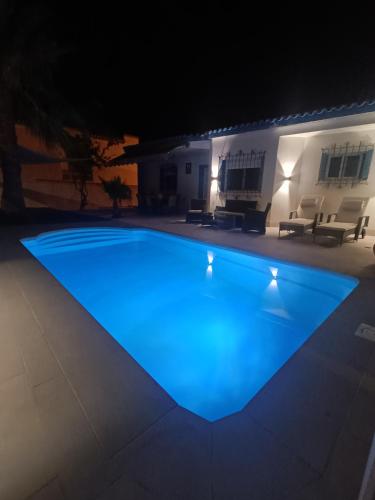 Stunning Villa in Aguadulce, Almería Private Pool 400 sqm area 800m Beach