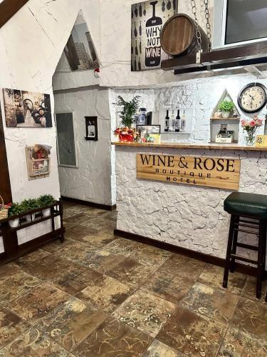 WINE & ROSE BOUTIQUE HOTEL, Charkov (fotografie 7)