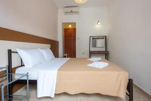 Hotel Coral Matala - image 11