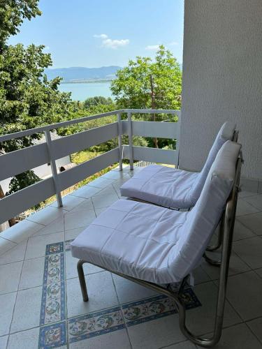 Erkély/terasz, Aqualux Apartments in Star Dojran