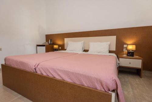 Hotel Coral Matala - image 10