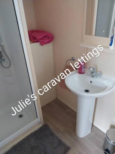 Julie'scaravan lettings