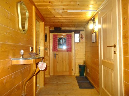 CHALET dei FIORI b&b - image 5