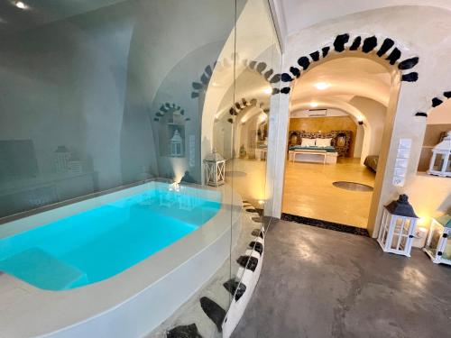 熱水浴缸, Traditional Cave Villa-Paradise & Prive Jacuzzi in 安普雷奧