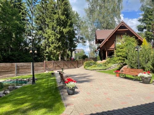 Rustic private Cabin in woods w/ Sauna & Pool, Vilnius (fotografie 10)