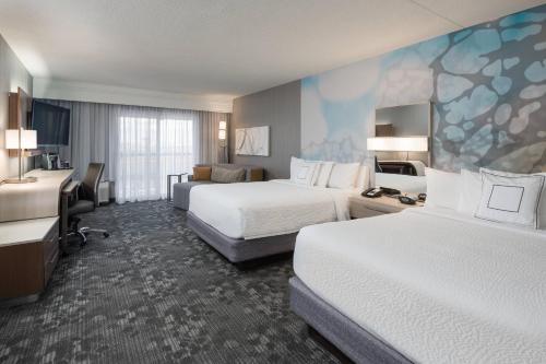 Courtyard by Marriott Toronto Vaughan, Вон (фото 10)