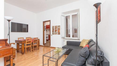 Rental in Rome Santini apartment - image 9