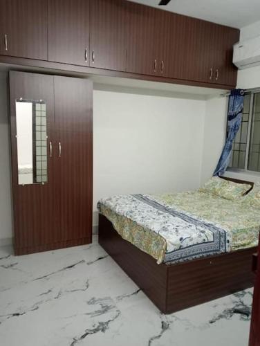 Variyar Service Apartments Unit C 1st Floor