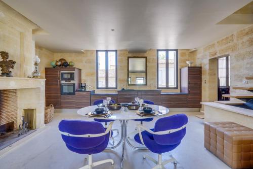 Kitchen, Le Castel de Castillon - Maison d'exception a 10 minutes de Saint Emilion in Castillon-la-Bataille