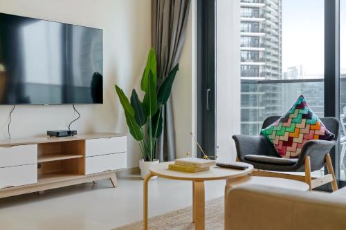 Enticing 1BR next to Opera Downtown Dubai, Dubái (foto 7)