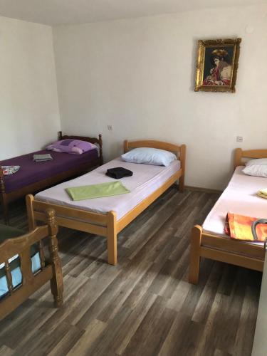 Guesthouse RED - image 7