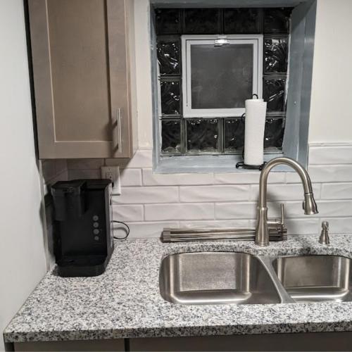 Modern 2 BDRM Apartment in Chicago in Chicago, USA