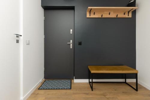 Stylish Apartment Warsaw Downtown by Noclegi Renters - image 5