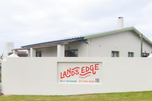 Land's Edge Eco Friendly Cottages and Apartments