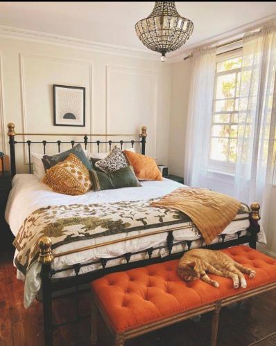 Gorgeous Grade II Listed Georgian House - Leafy Square Views - Central London, Londyn (zdjęcie 7)